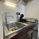 A Den For Two 아파트